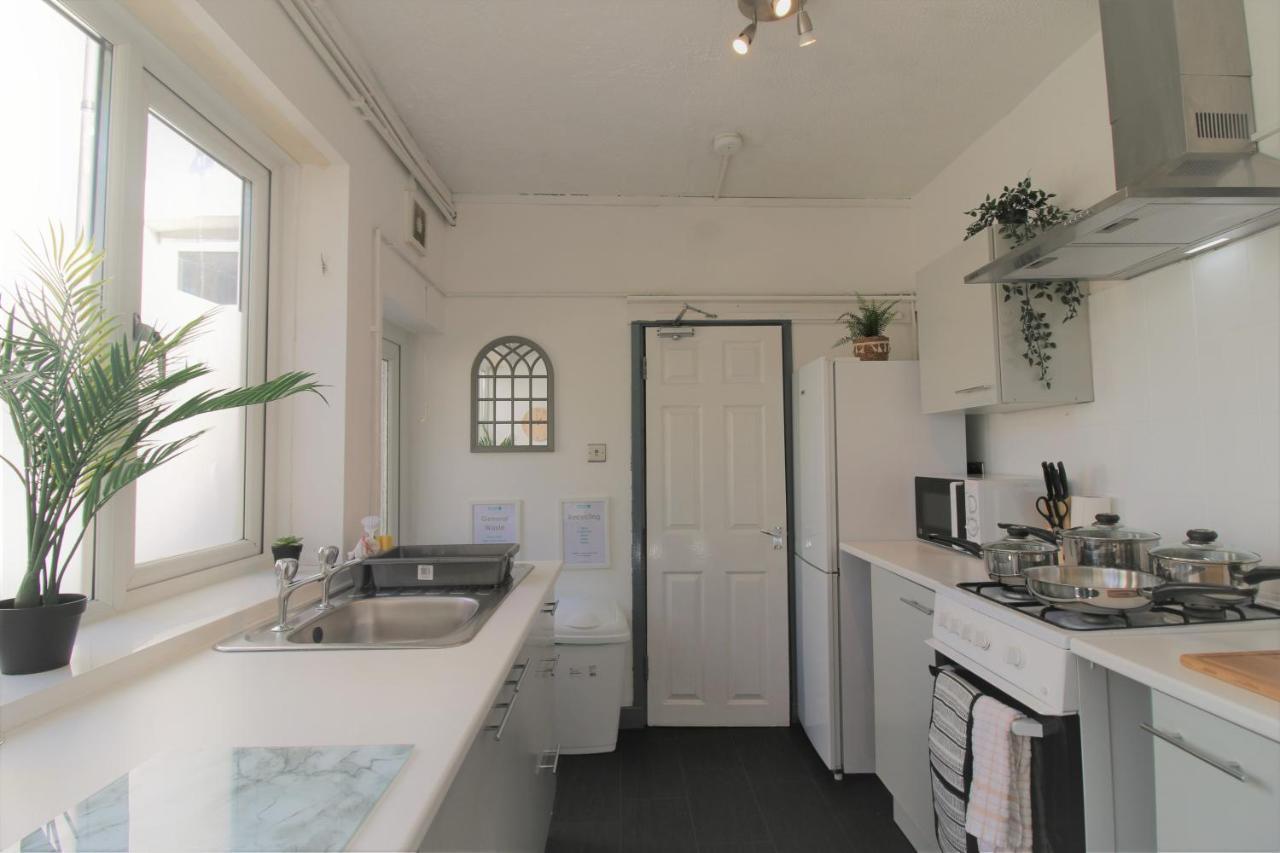 Fitzroy Terrace By Property Promise Cardiff Bagian luar foto
